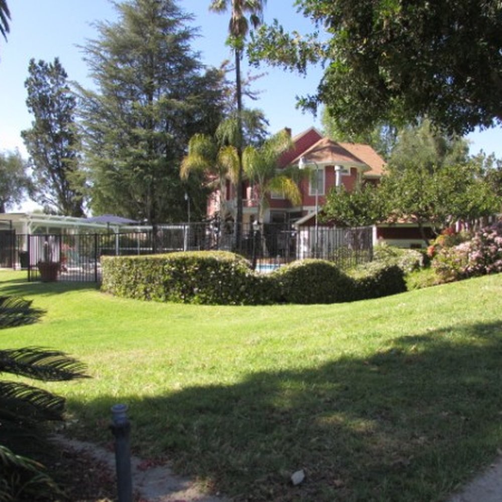 Lynnwood Mobile Estates well-maintained mobile home and community grounds in El Cajon, CA